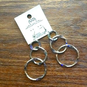 NWT Gold tone earrings